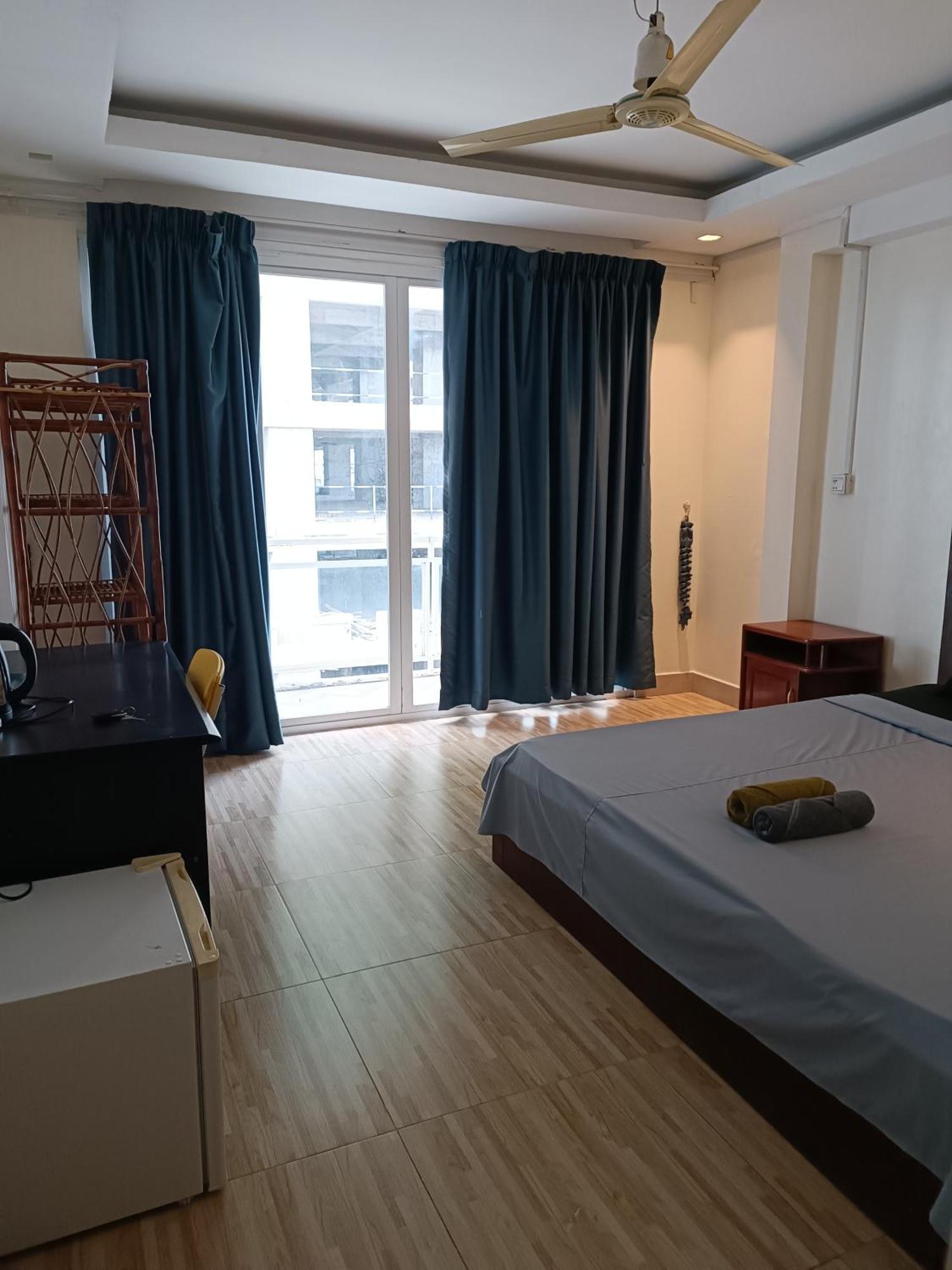 Rooms 101 カンポット エクステリア 写真